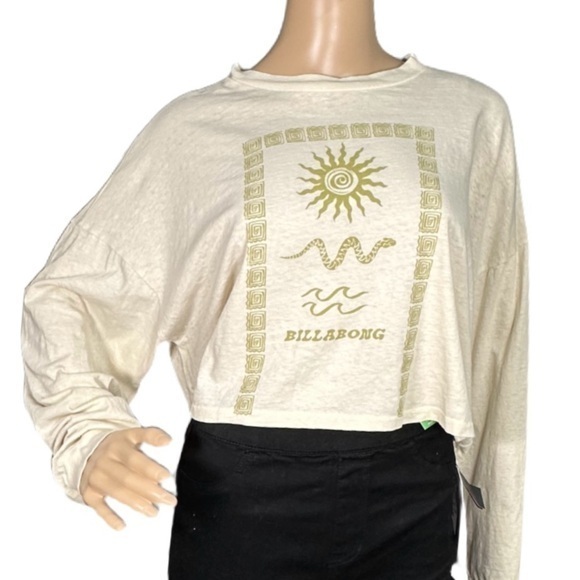 Billabong Tops - NEW BILLABONG Beach Boyfriend Crop Top long sleeves small NWT